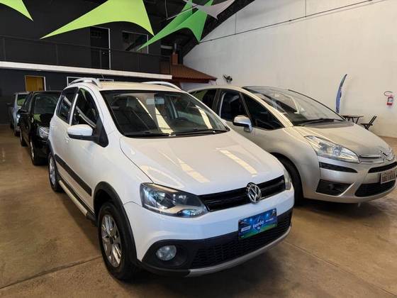 VOLKSWAGEN CROSSFOX 1.6 MI FLEX 8V 4P MANUAL VOLKSWAGEN CROSSFOX 1.6 MI FLEX 8V 4P MANUAL